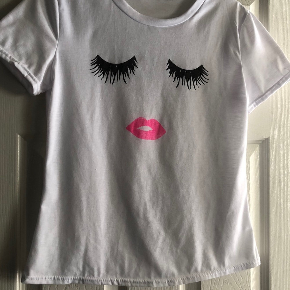 Eyelash and Lip T-shirt